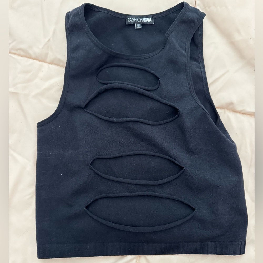Black sliced top